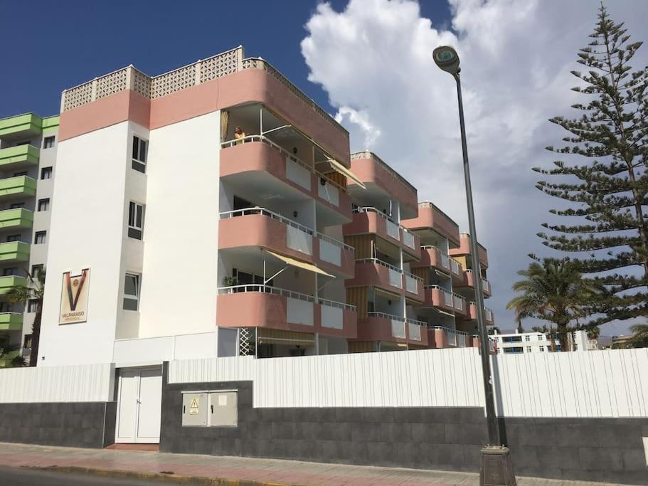 Playa Del Ingles: Beautiful Renovated Apartment San Bartolome de Tirajana  Exterior photo
