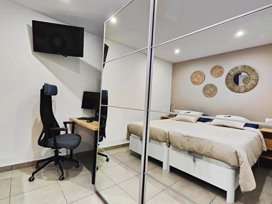 Playa Del Ingles: Beautiful Renovated Apartment San Bartolome de Tirajana  Exterior photo